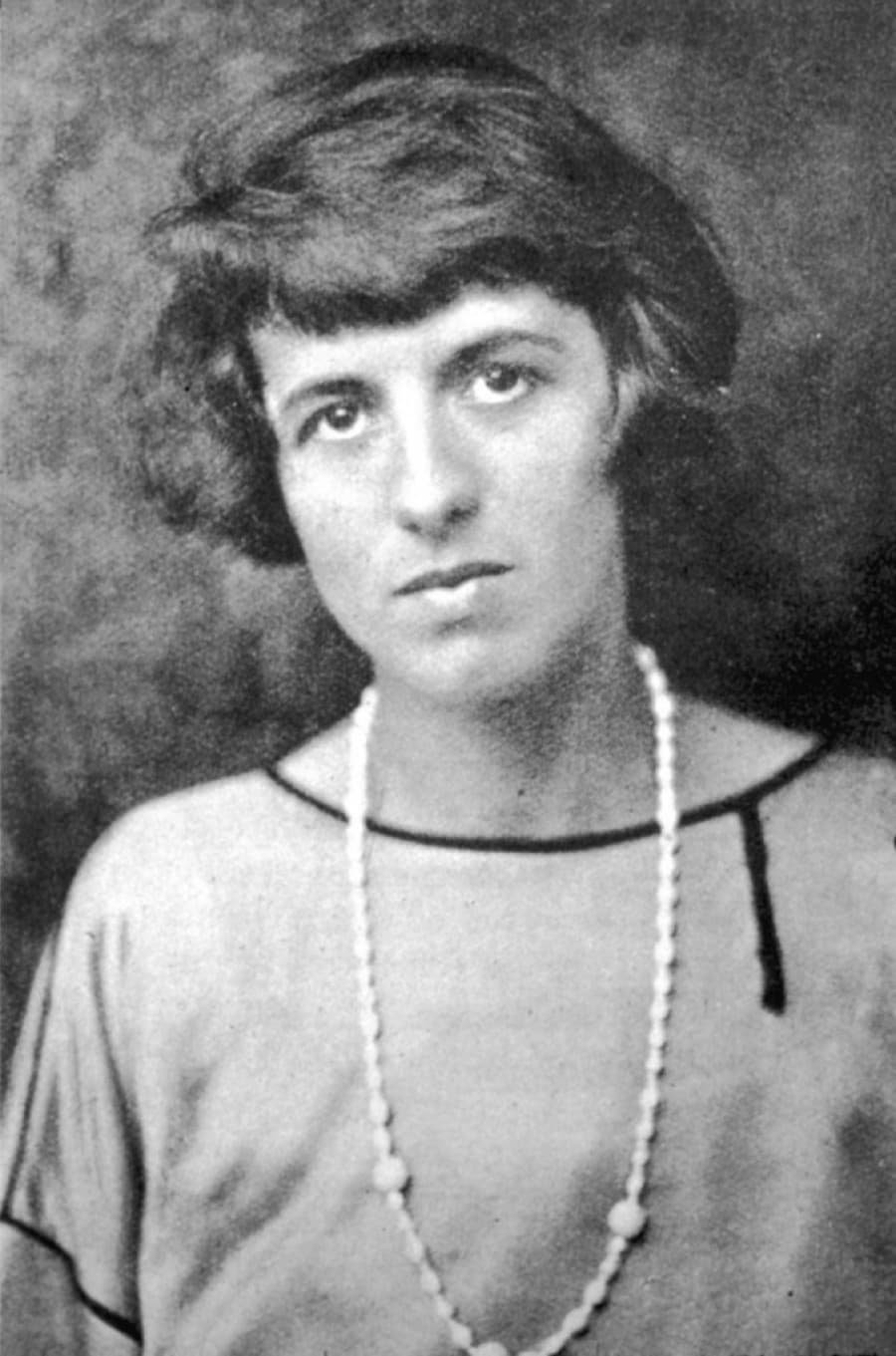 Portrét – Enid Blyton