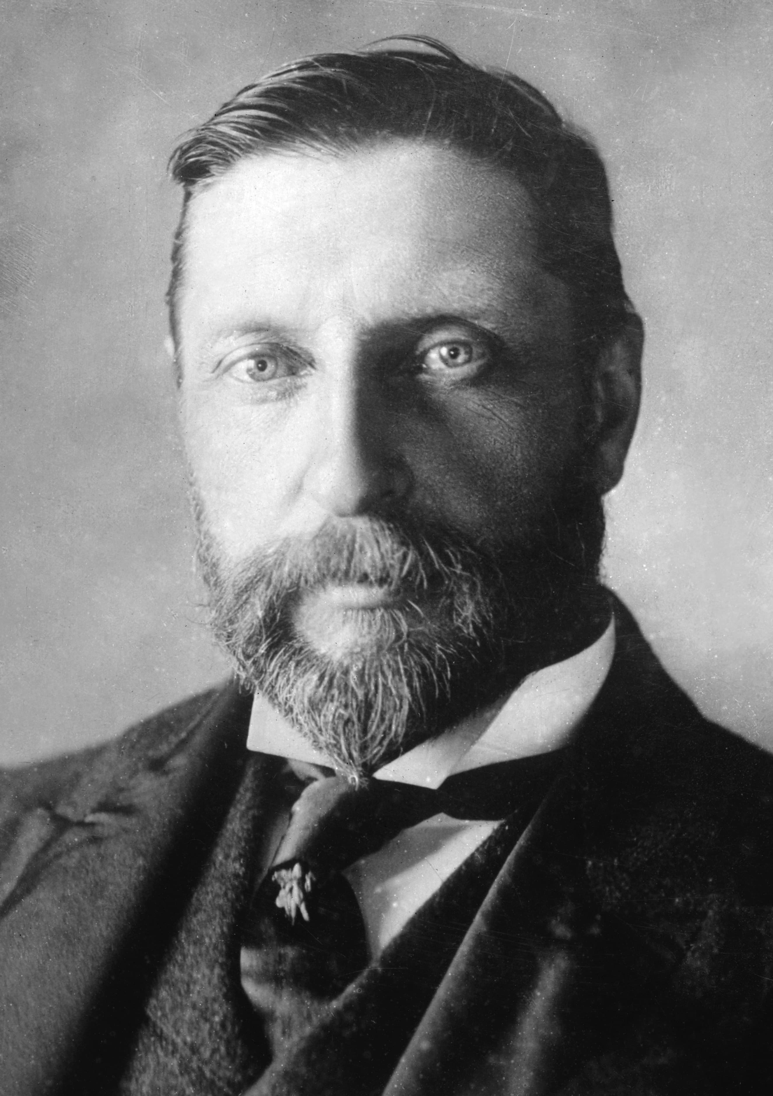 Portrét – Henry Rider Haggard