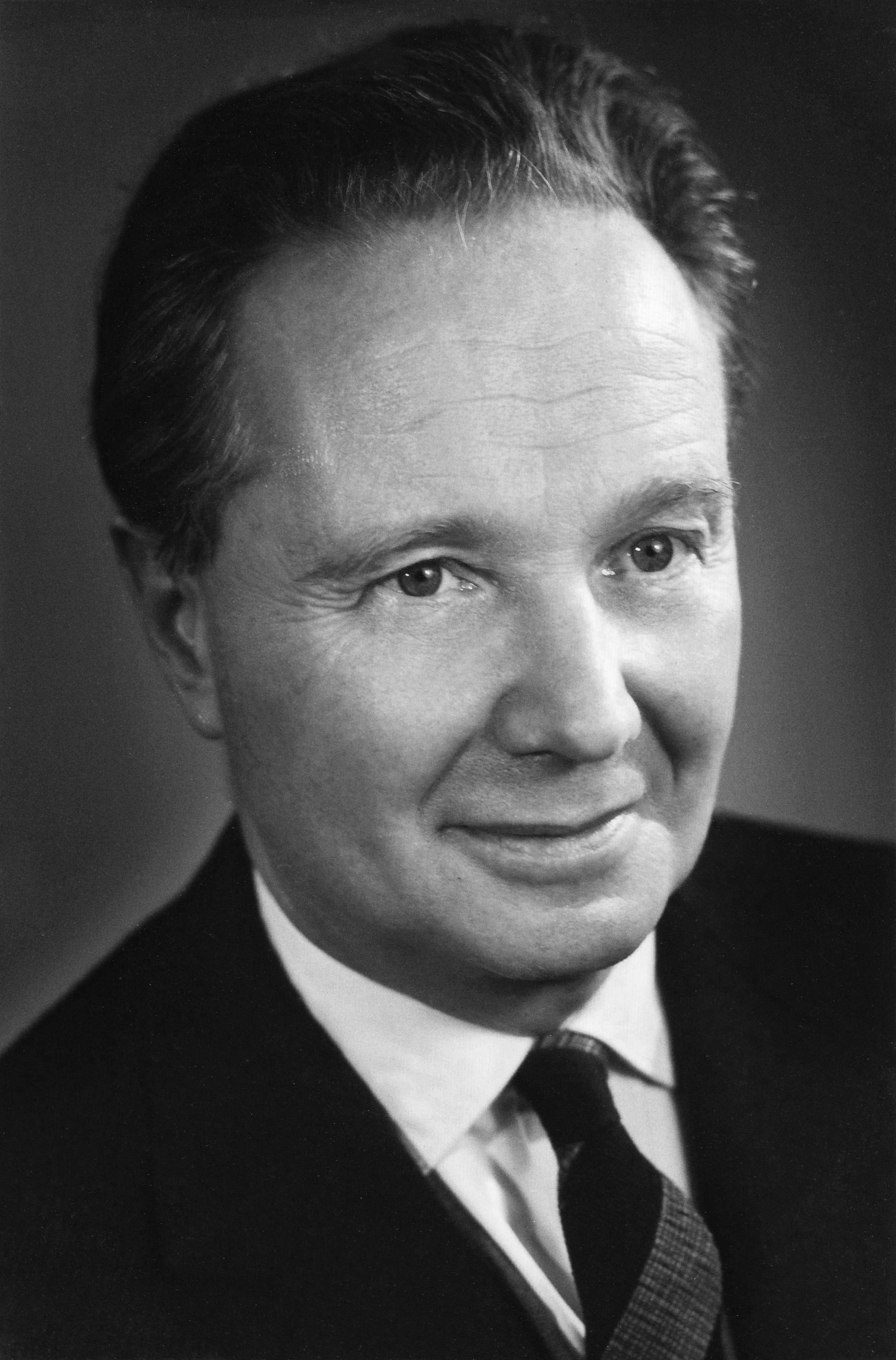 Portrét – Robert Merle