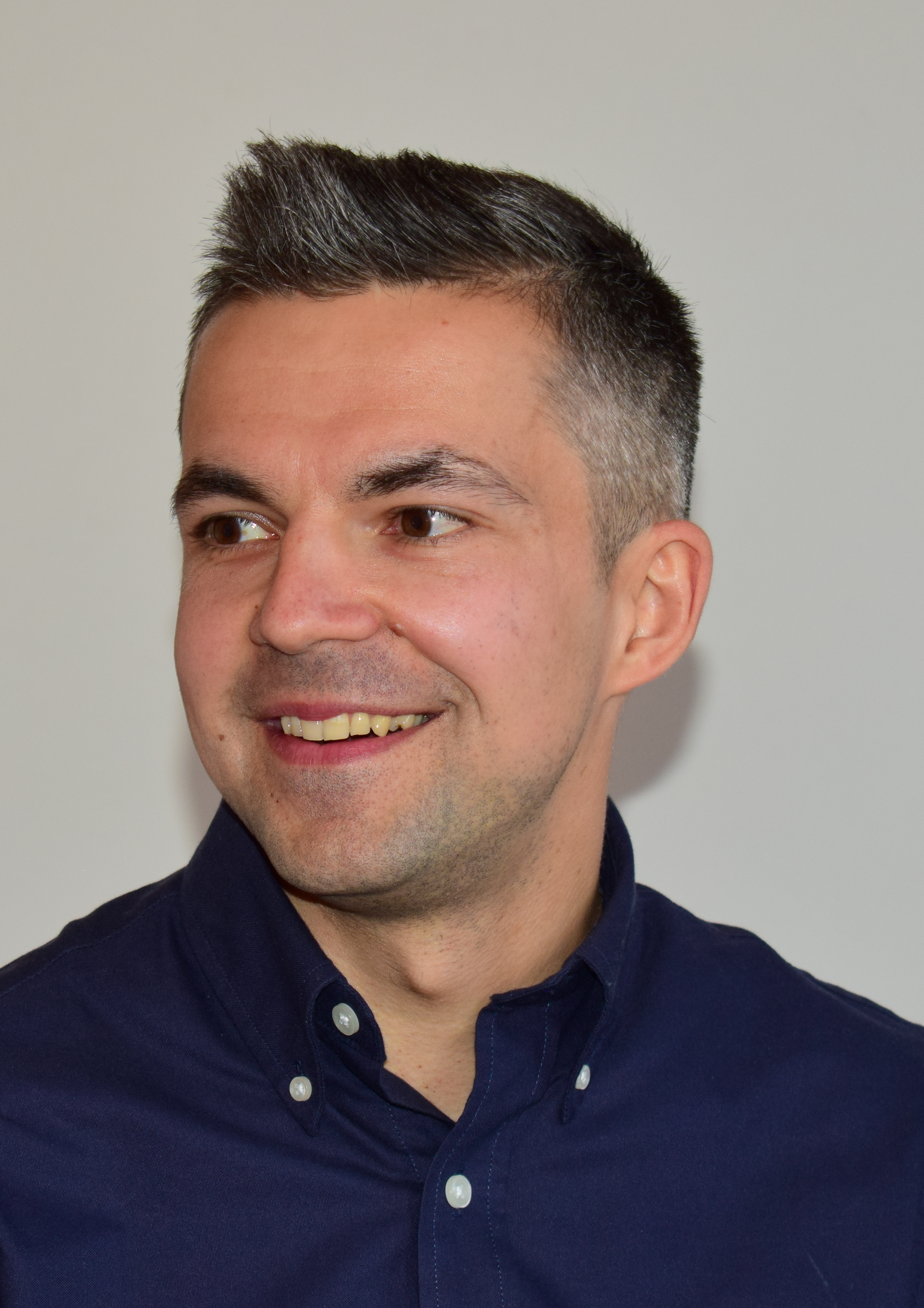Portrét – Sasha Filipenko