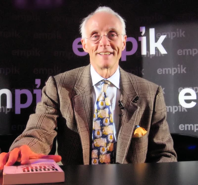 Portrét – Robin Cook