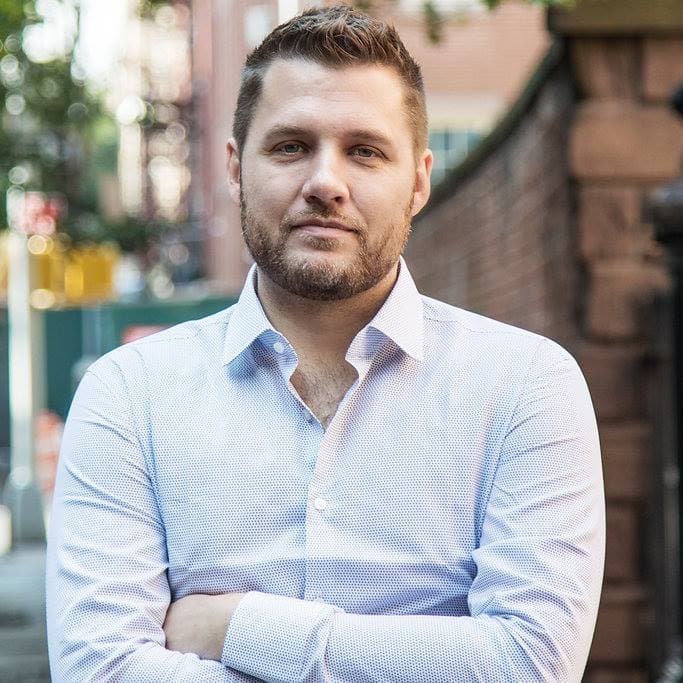 Portrét – Mark Manson