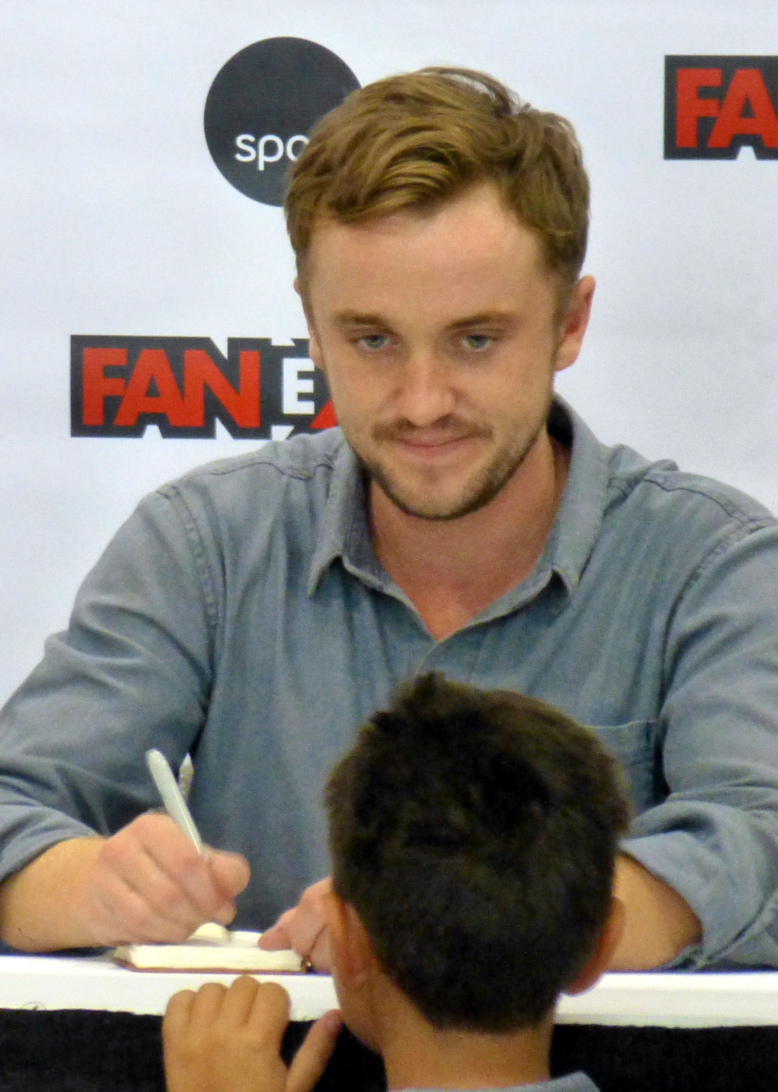 Portrét – Tom Felton