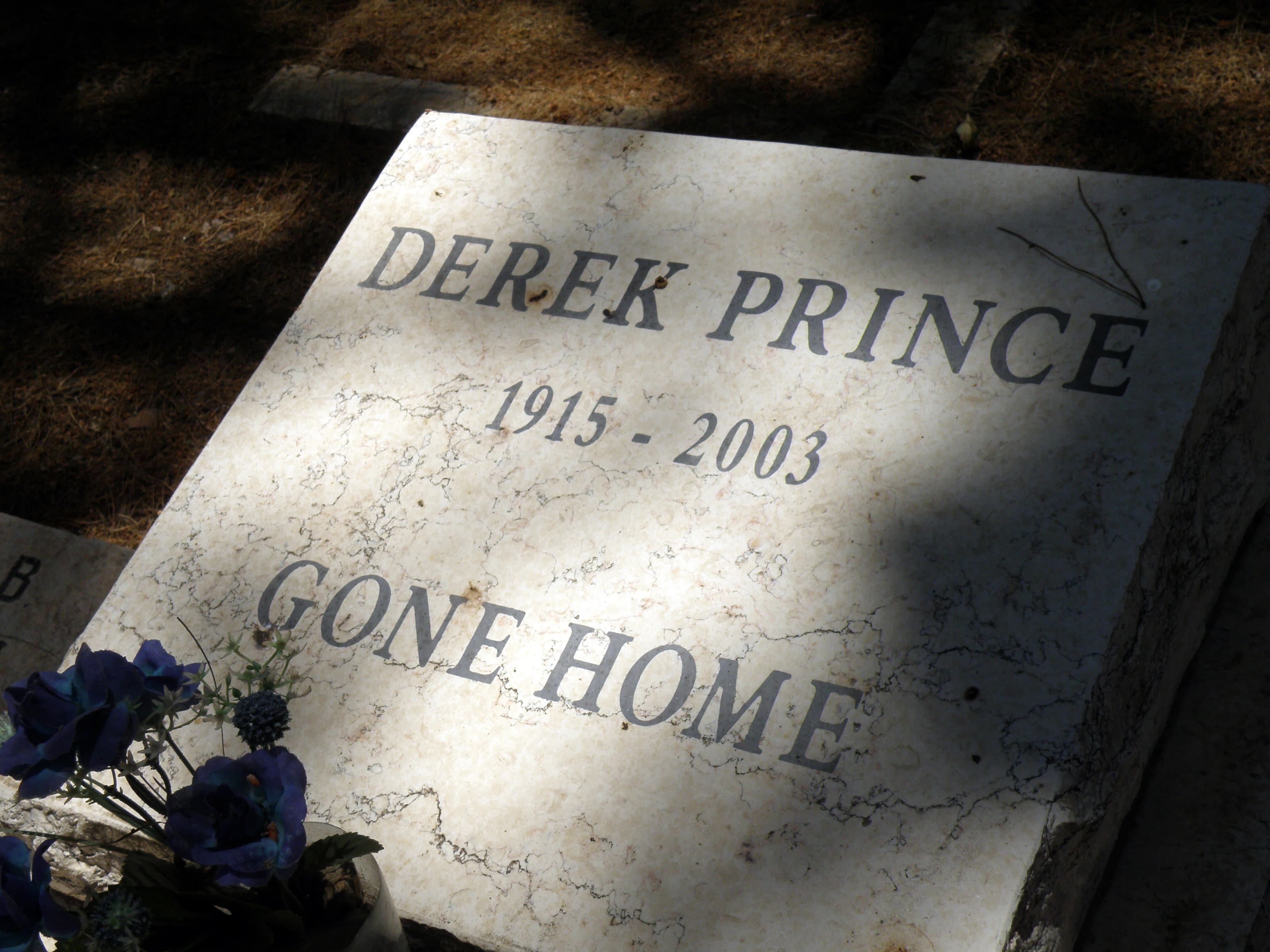 Portrét – Derek Prince