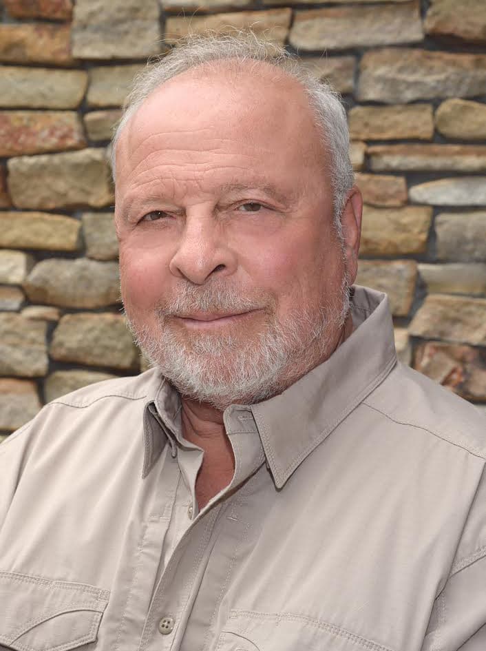 Portrét – Nelson DeMille
