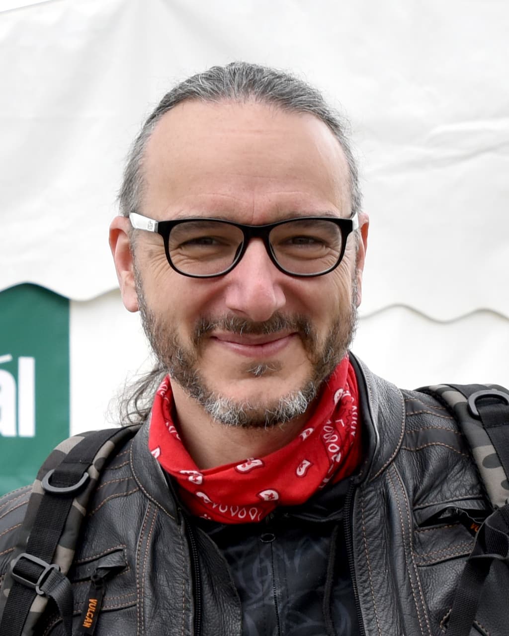 Portrét – Jakub Szántó