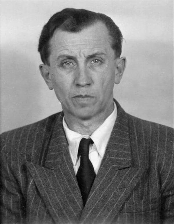 Portrét – Josef Pavel