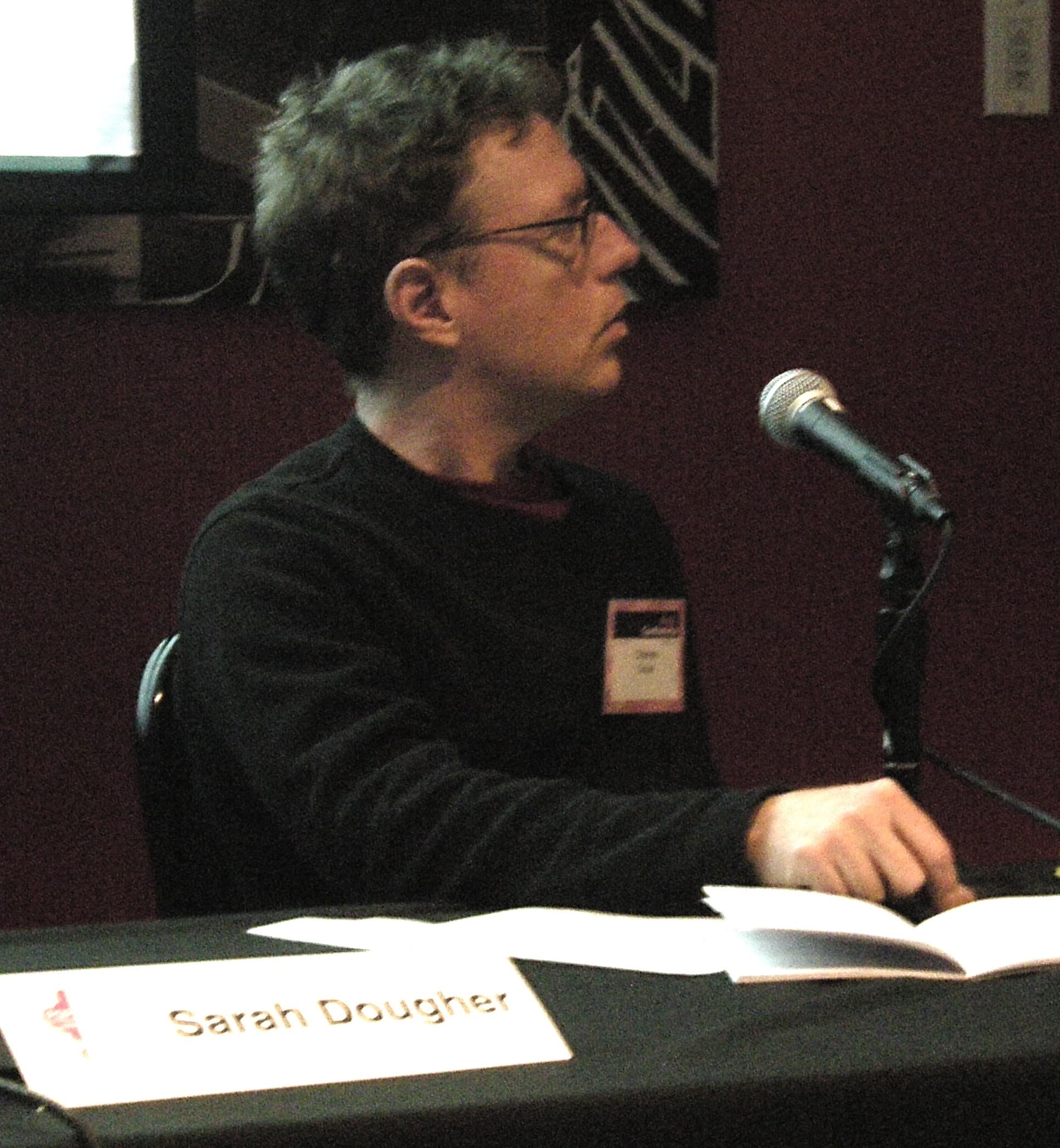 Portrét – Charles R. Cross