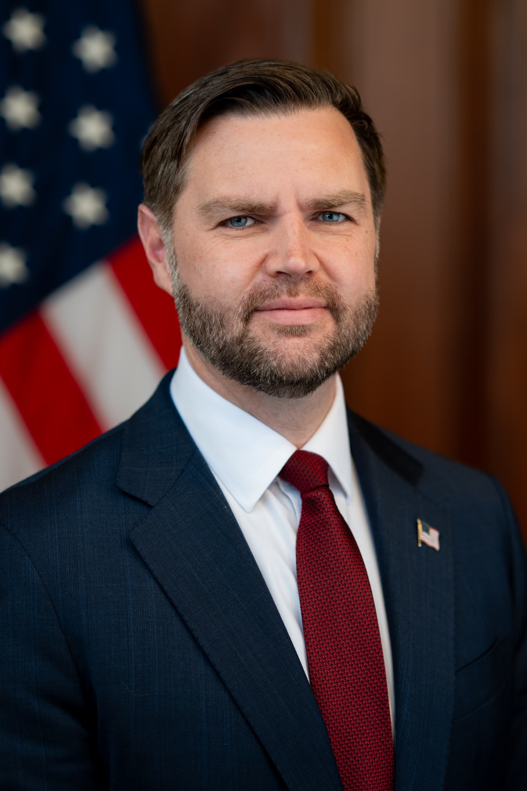 Portrét – J. D. Vance