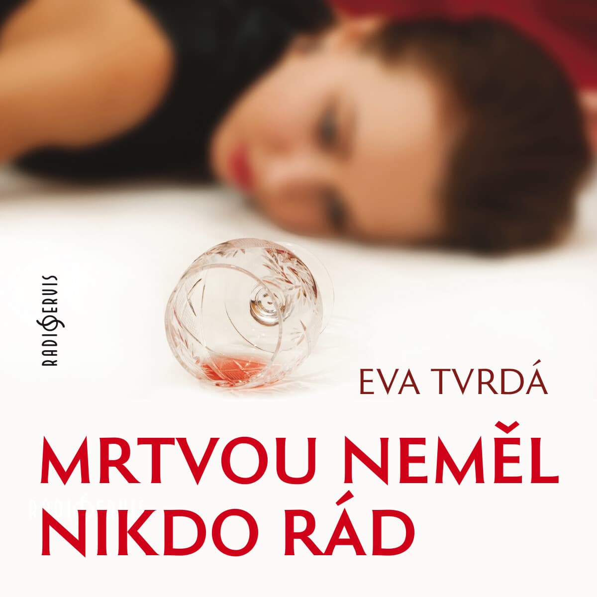 Obálka – Mrtvou neměl nikdo rád